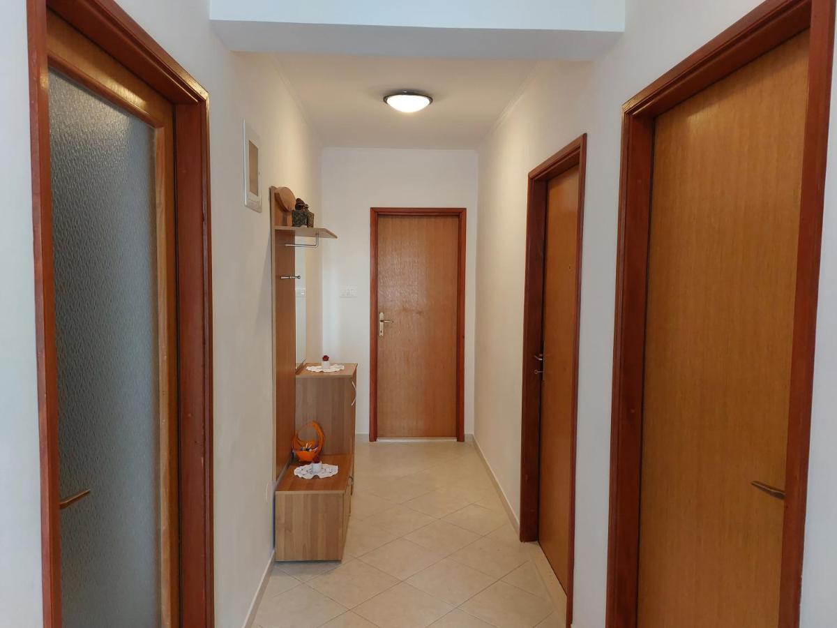 Apartment Ljubicic 珀德垂那 外观 照片